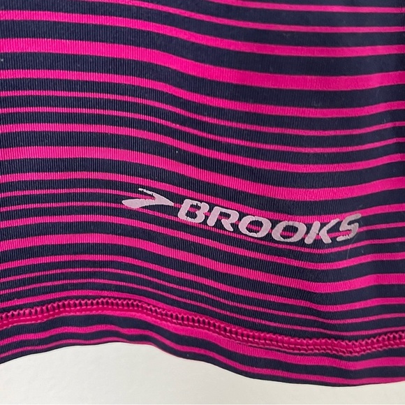 Brooks Super Soft Racerback Tank Top Blue Purple Striped Medium - Picture 3 of 7